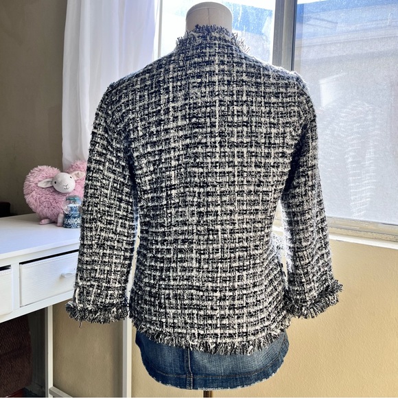Boston Proper woven tweed chic Black and white jacket with frayed hem size M - Picture 4 of 11